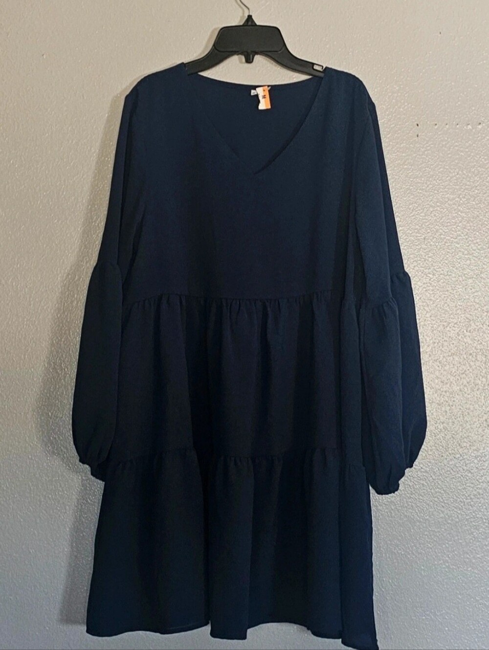 Women’s Navy V-Neck Tiered Long-Sleeve Dress